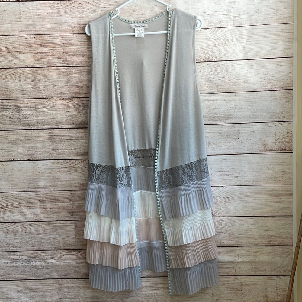 ‎PAISLEY VINE RUFFLE CARDIGAN TUNIC